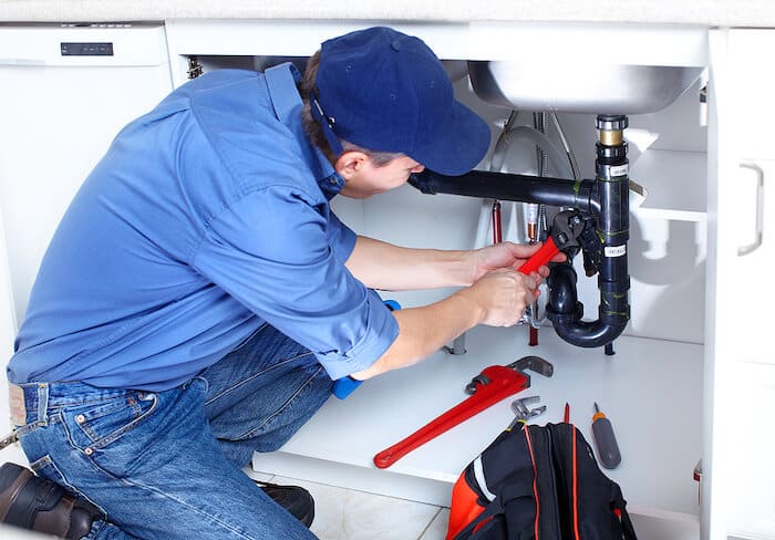 Professional plumbing repair service